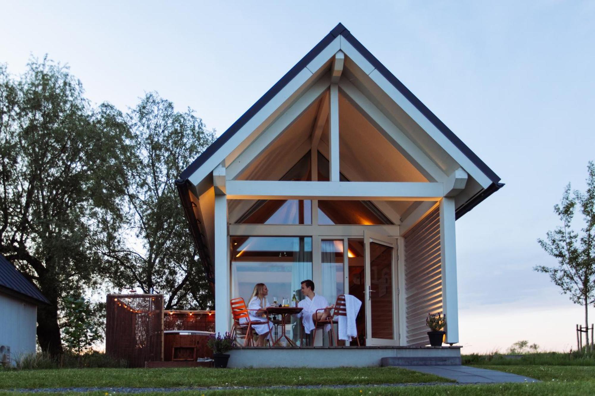 Tiny House - Optioneel Met Hottub Apartment Dokkum Ruang foto